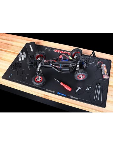 TRAXXAS HEAVY-DUTY RUBBER PIT MAT V2