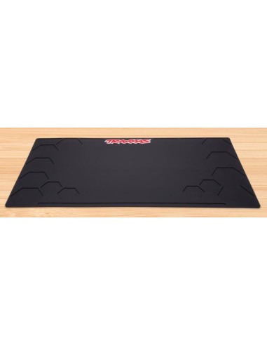 TRAXXAS HEAVY-DUTY RUBBER PIT MAT V2